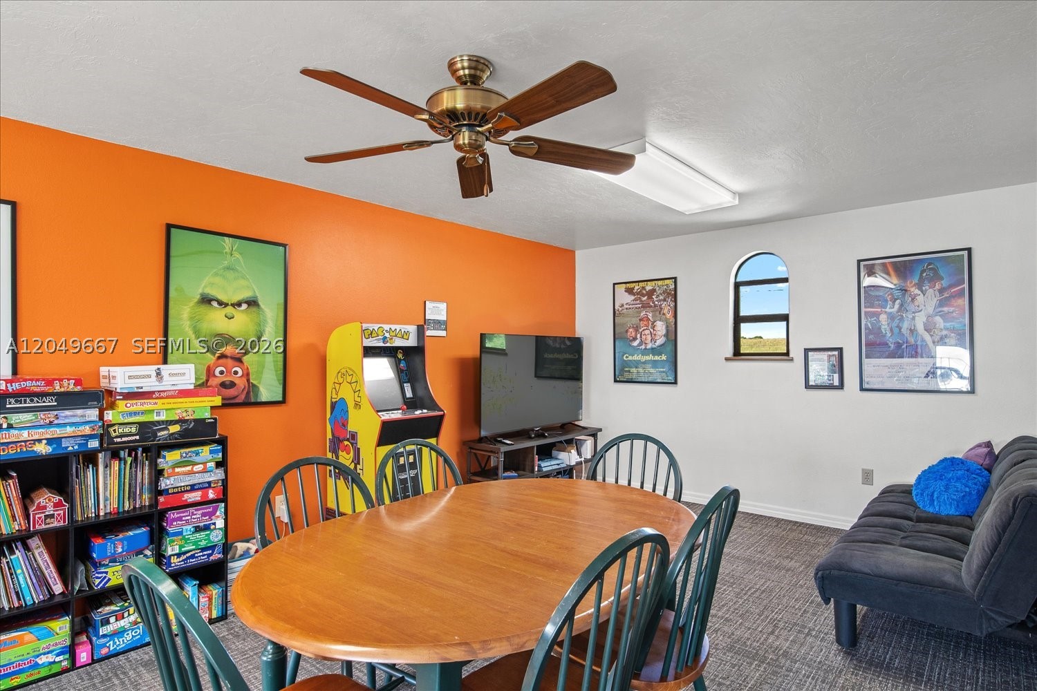 Lake Huntley - Residential
