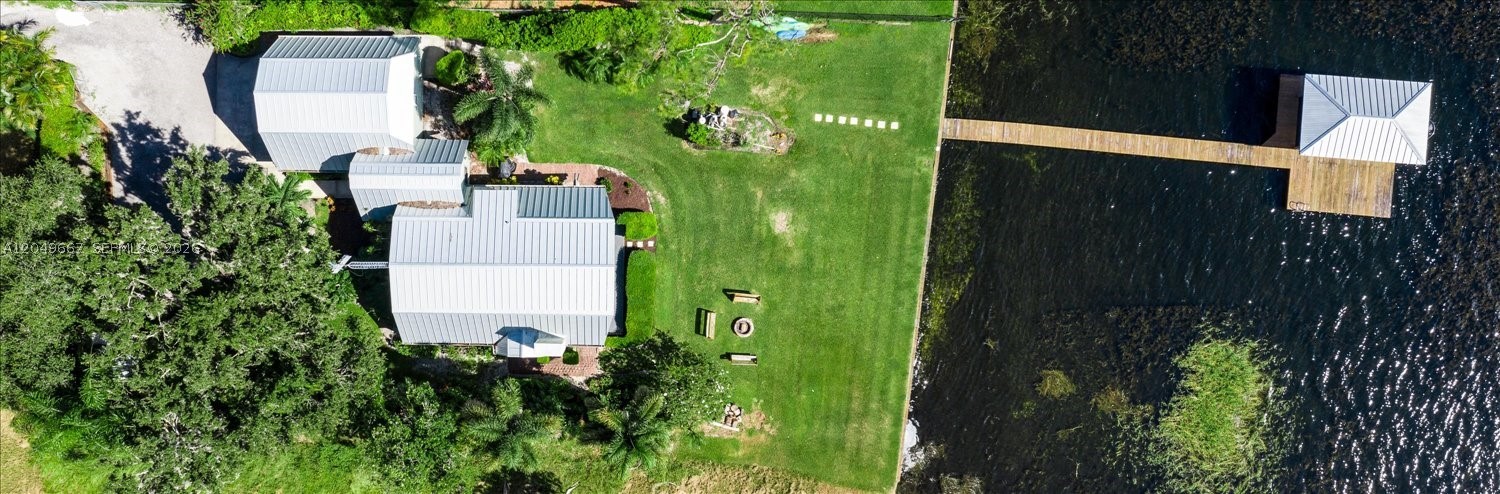 Lake Huntley - Residential