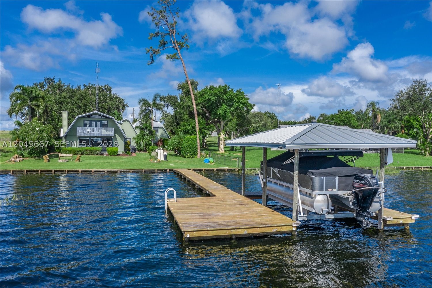 Lake Huntley - Residential
