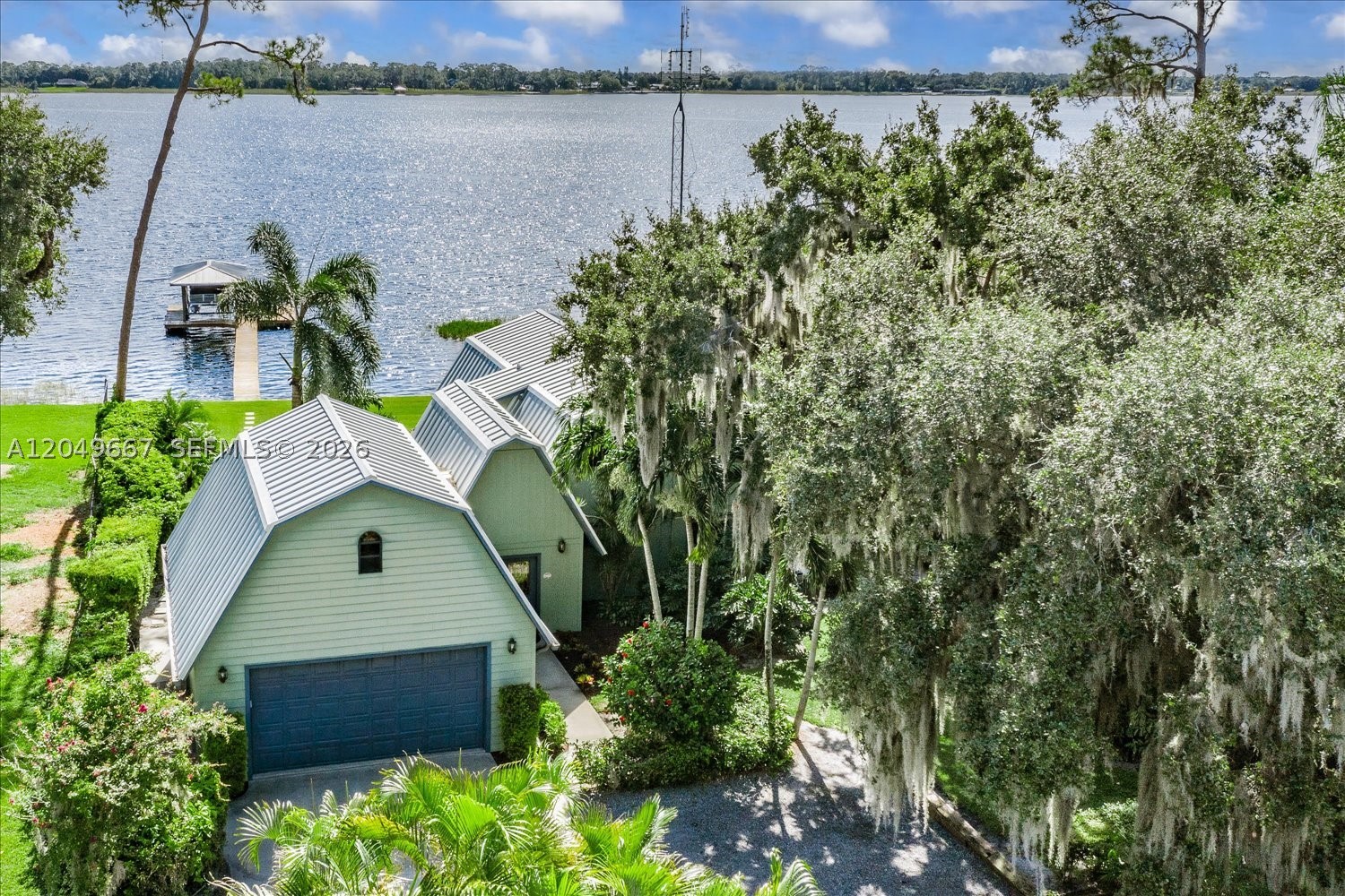 Lake Huntley - Residential