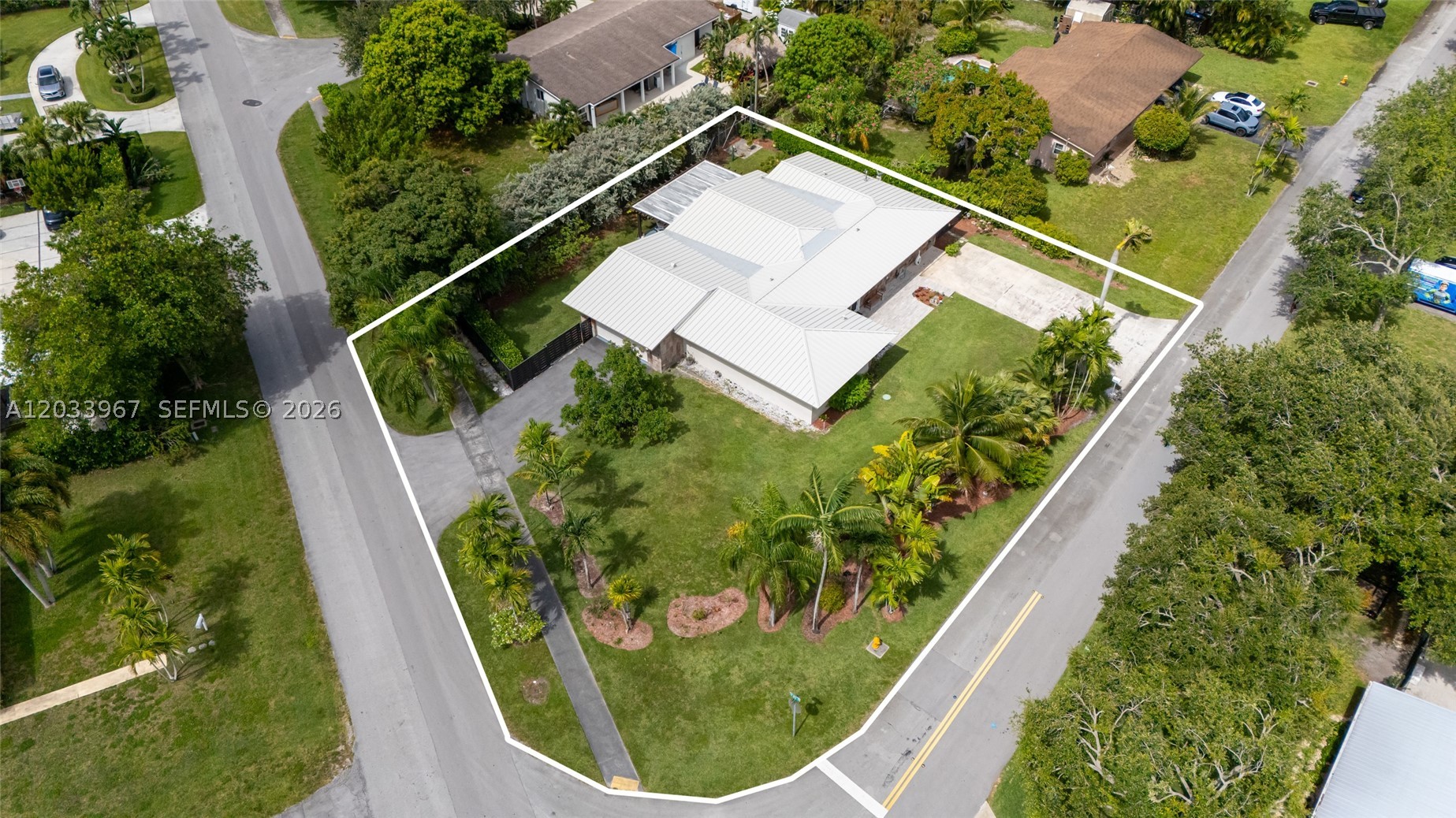 KENDALWOOD ESTATES - Residential