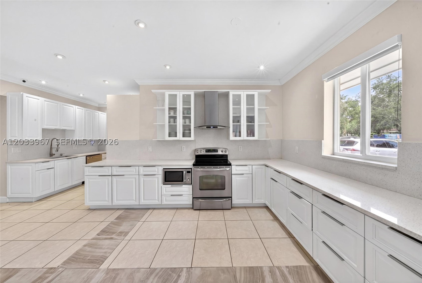 KENDALWOOD ESTATES - Residential