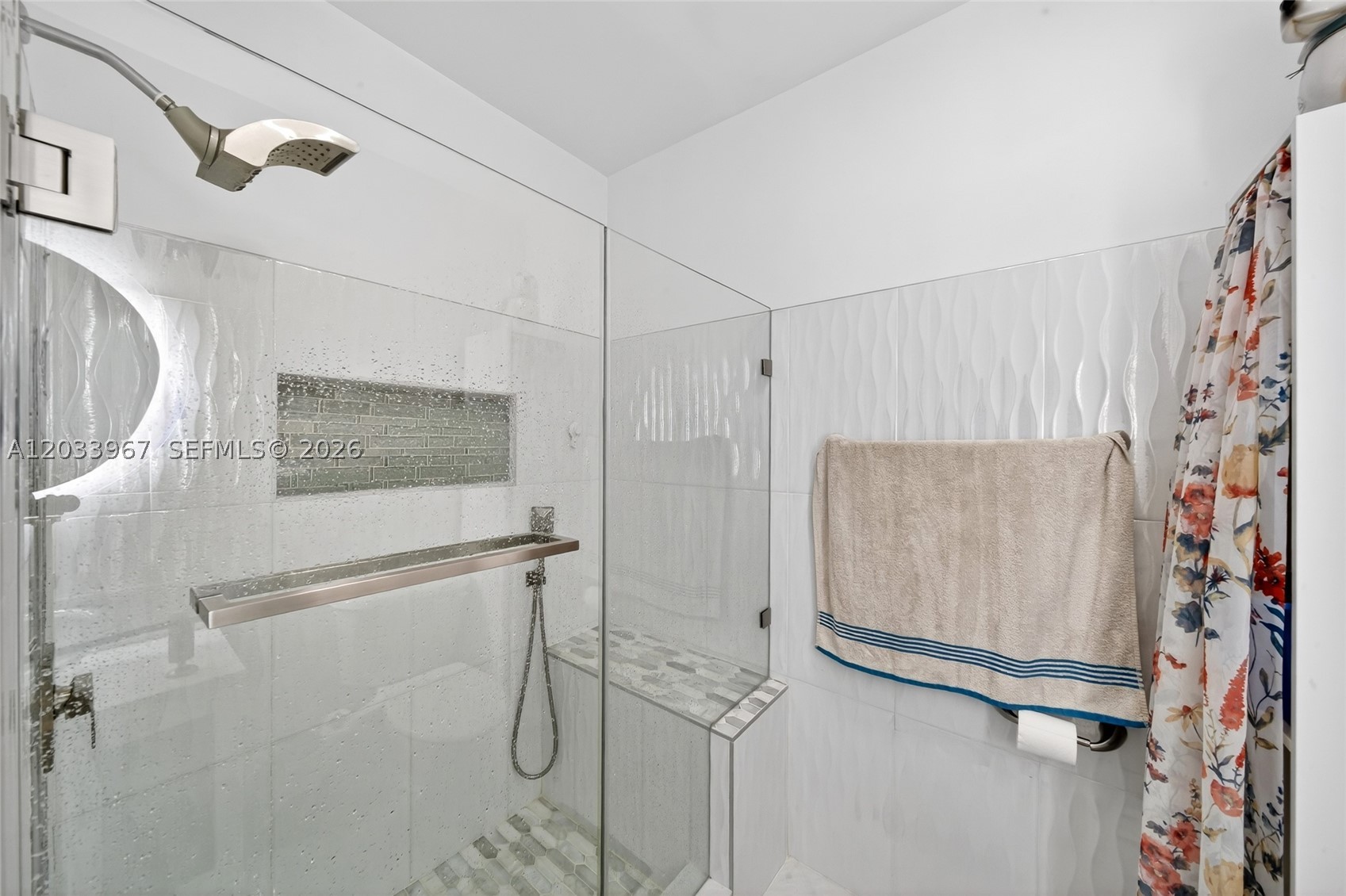 KENDALWOOD ESTATES - Residential