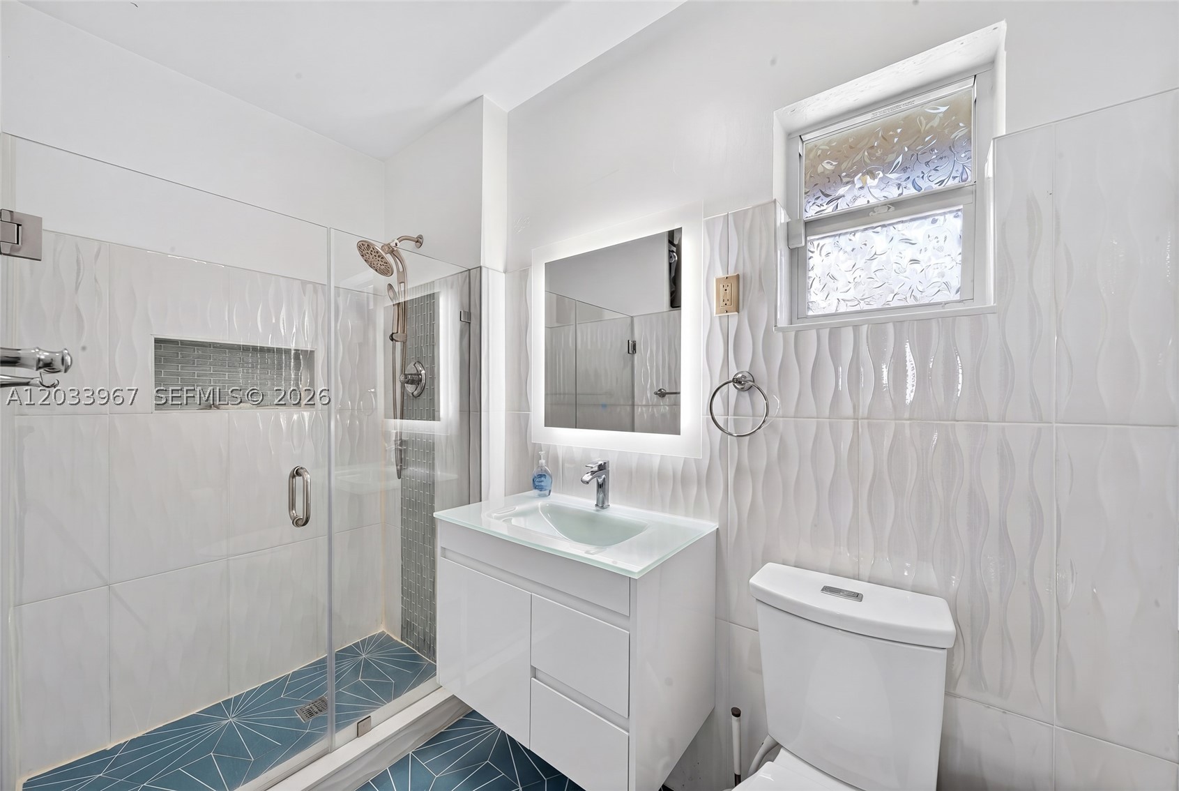 KENDALWOOD ESTATES - Residential