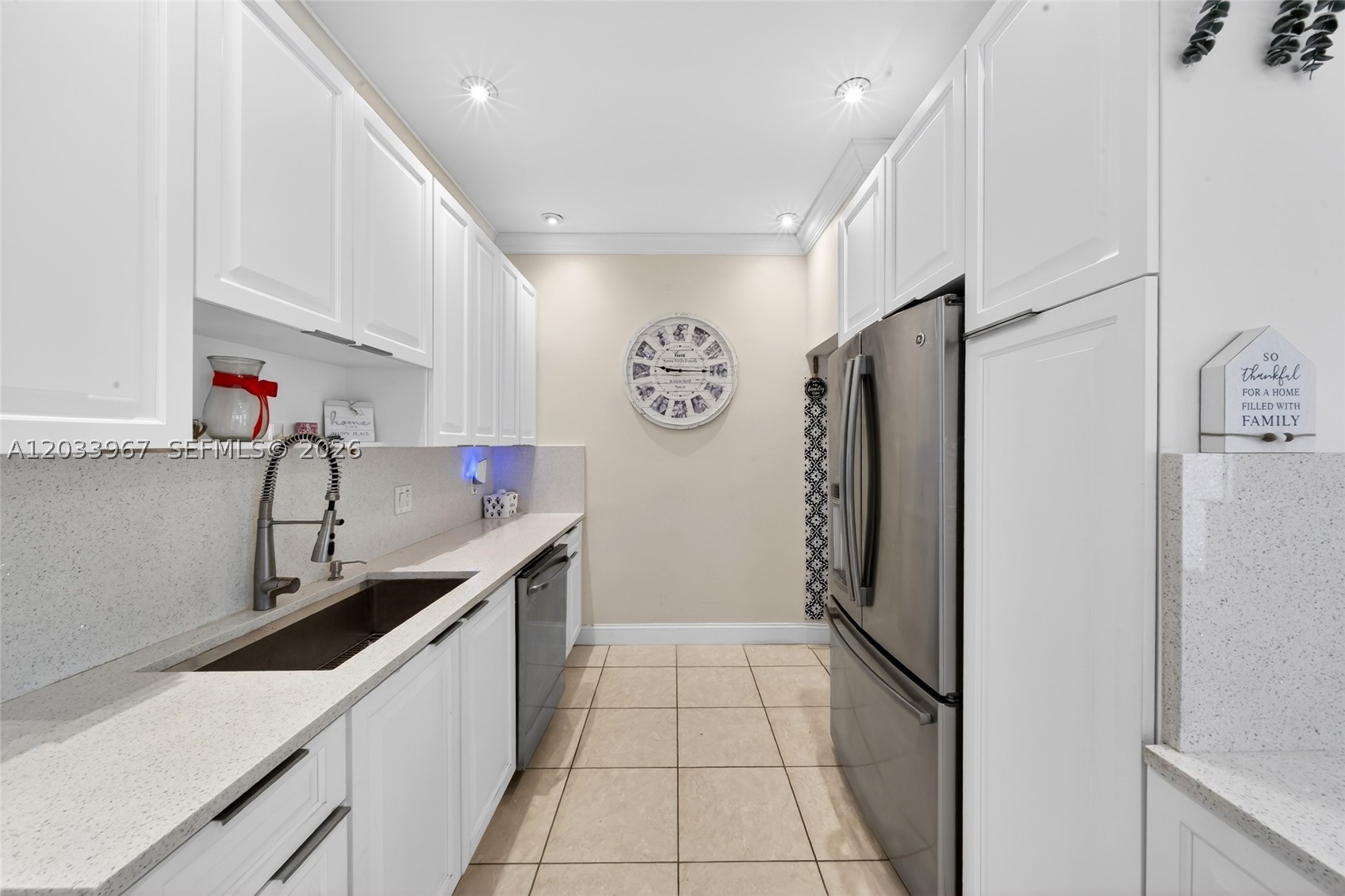 KENDALWOOD ESTATES - Residential