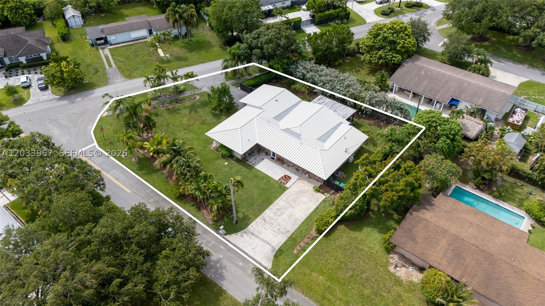 KENDALWOOD ESTATES - Residential