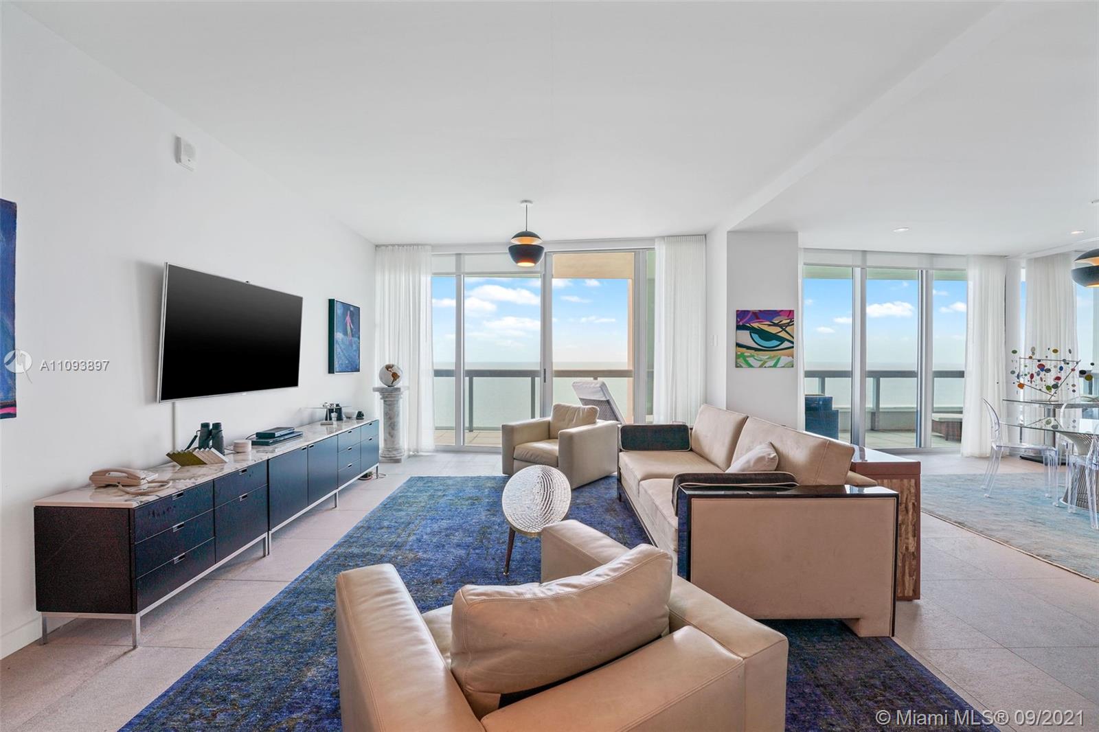 NORTH CARILLON BEACH COND - Residential