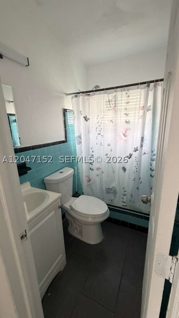 MIAMI GARDENS ESTATES SEC - Residential Lease