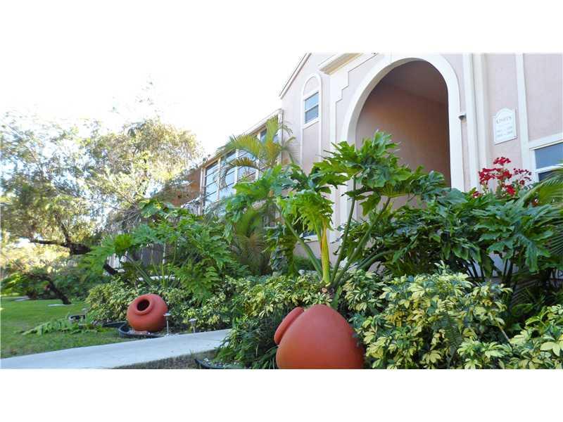 DORAL PK CO CLUB VILLAS C - Residential Lease