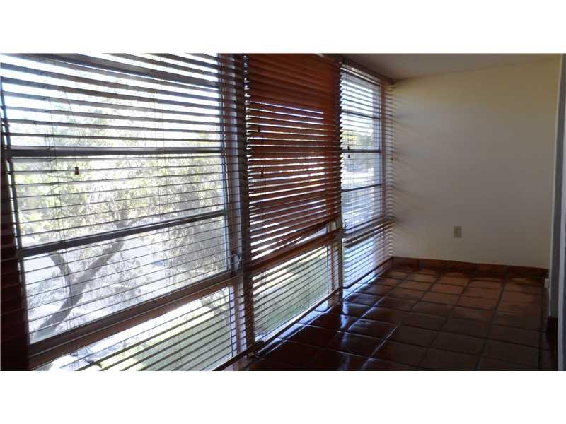 DORAL PK CO CLUB VILLAS C - Residential Lease