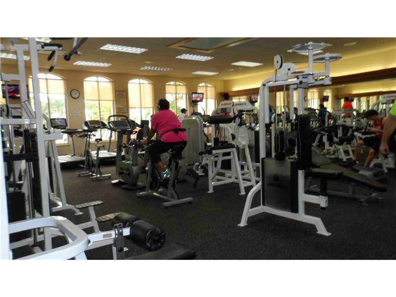 DORAL PK CO CLUB VILLAS C - Residential Lease