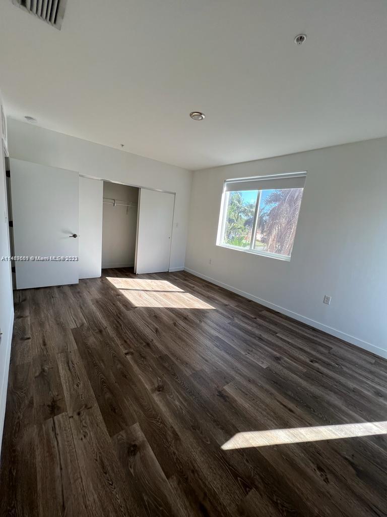 BISCAYNE GARDENS SEC A - Residential Lease