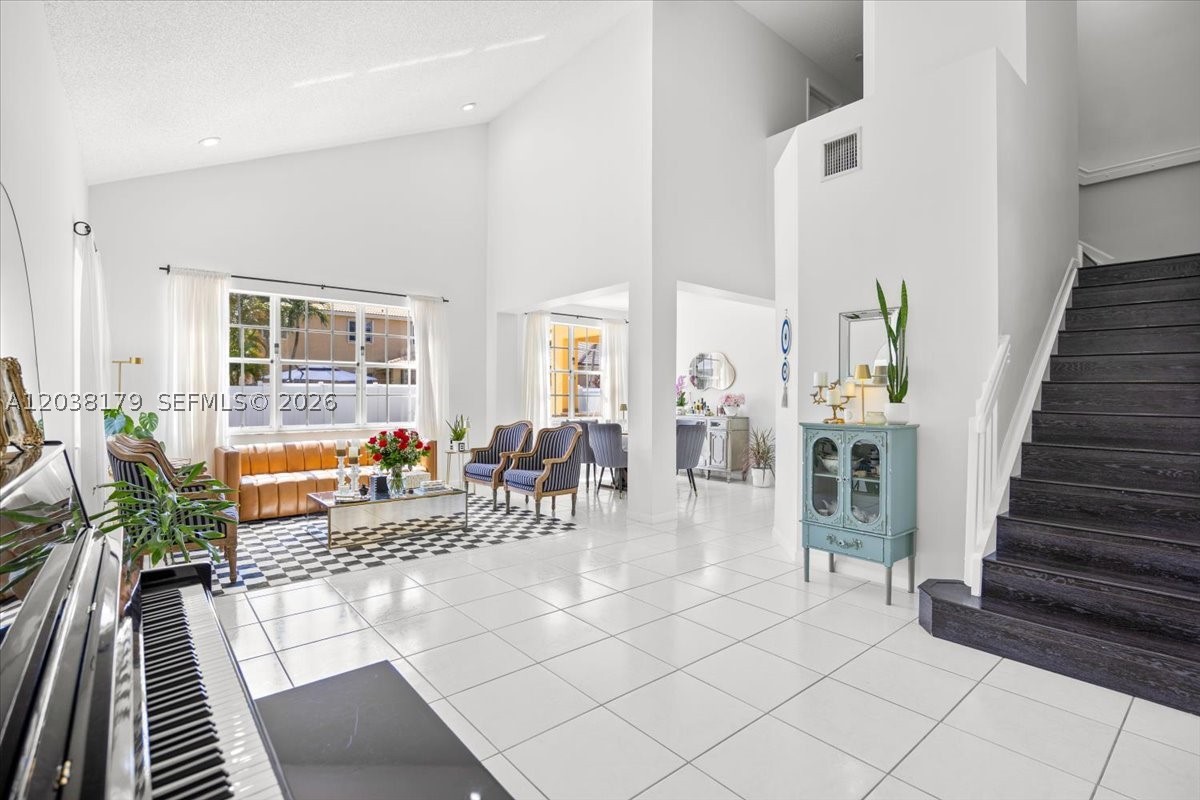 SECTOR 3 - PARCELS H I J - Residential Lease