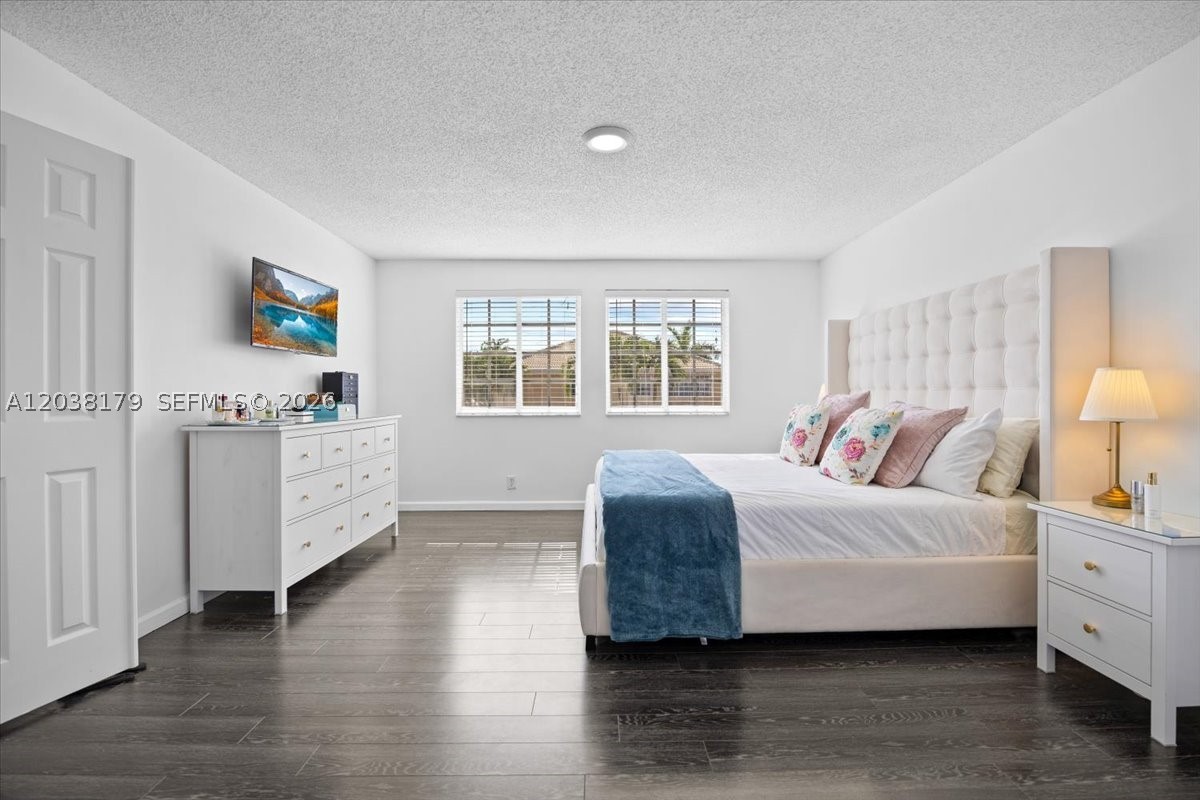 SECTOR 3 - PARCELS H I J - Residential Lease