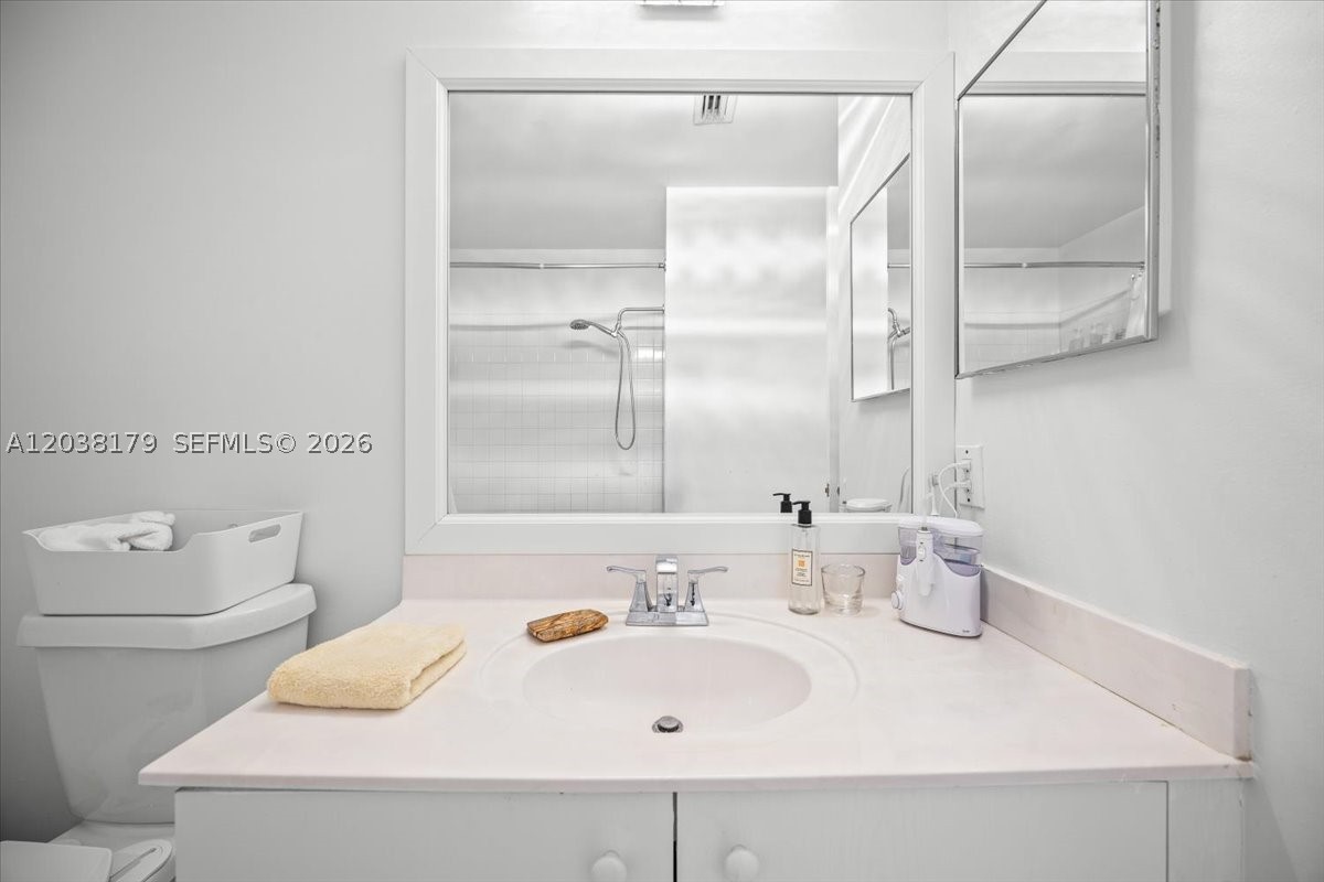 SECTOR 3 - PARCELS H I J - Residential Lease