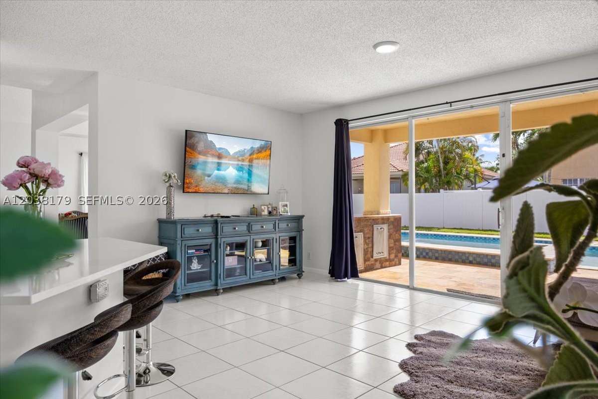 SECTOR 3 - PARCELS H I J - Residential Lease