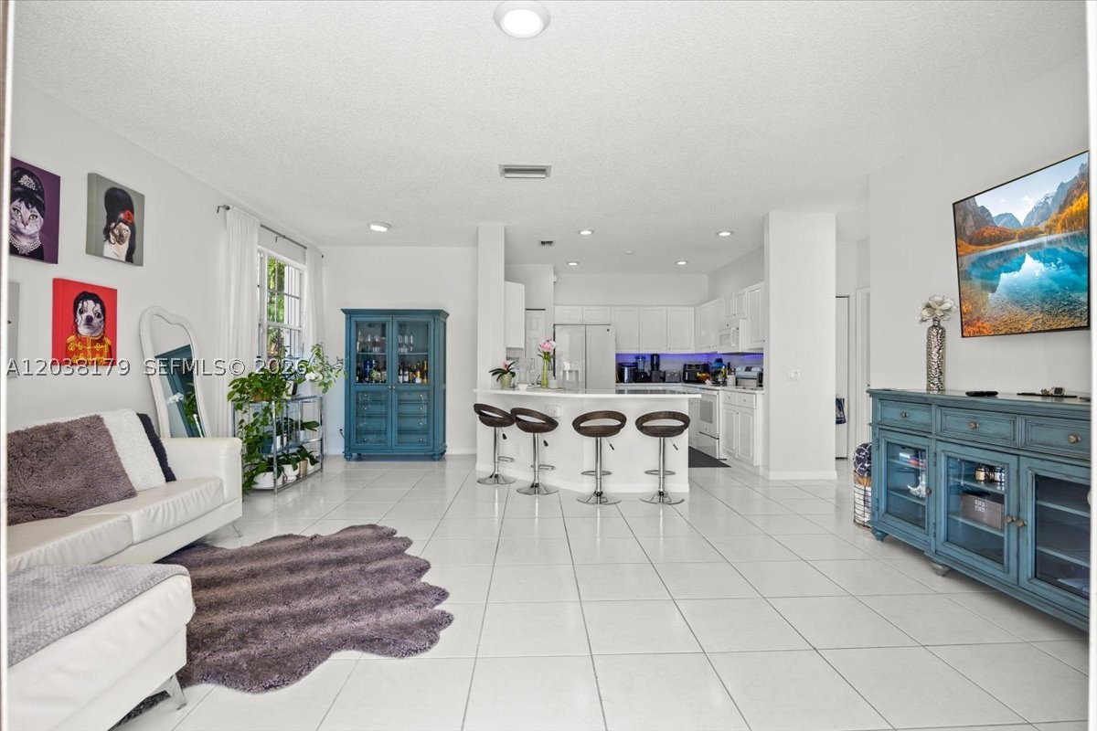 SECTOR 3 - PARCELS H I J - Residential Lease