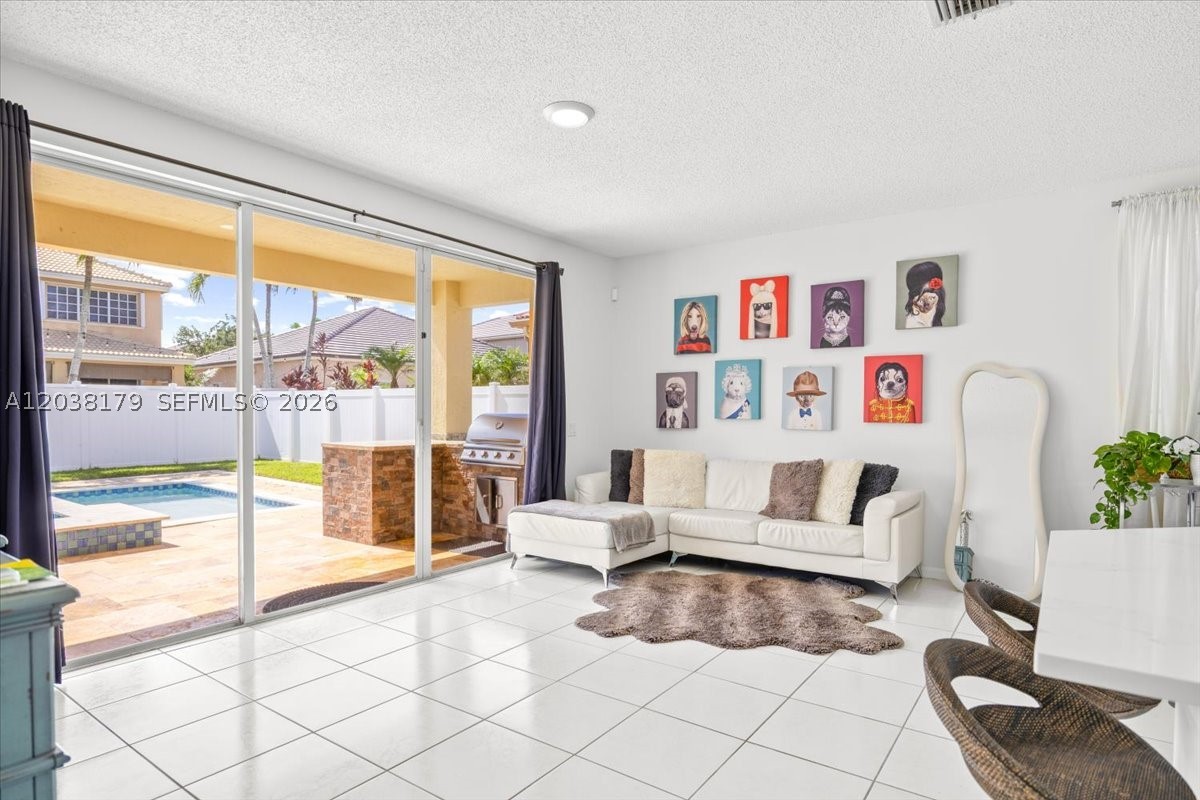 SECTOR 3 - PARCELS H I J - Residential Lease