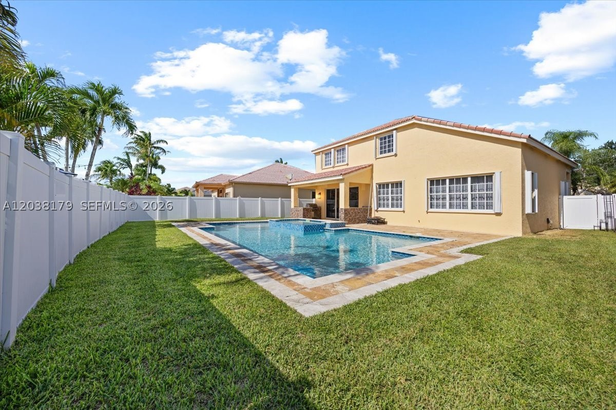 SECTOR 3 - PARCELS H I J - Residential Lease