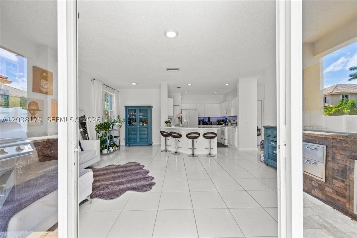 SECTOR 3 - PARCELS H I J - Residential Lease