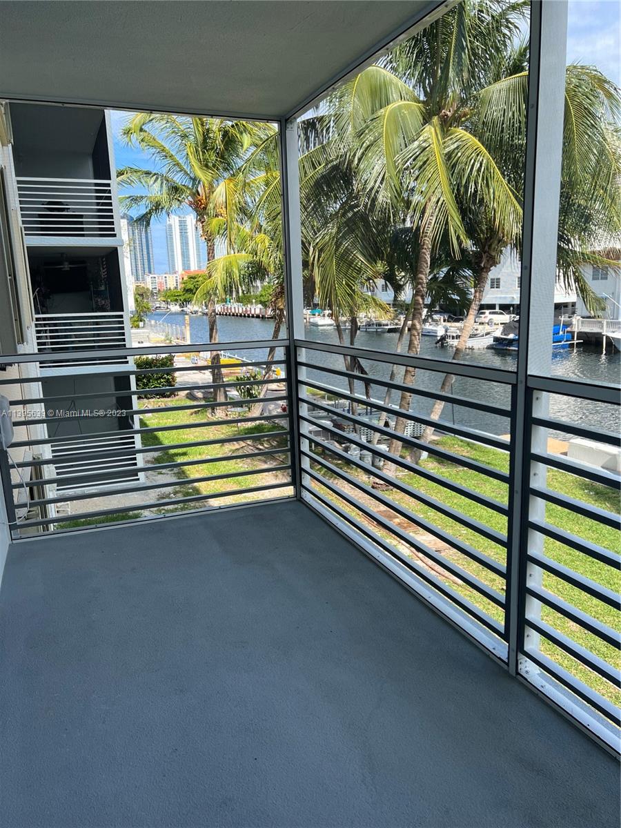 EDEN ISLES CONDO NO 7 - Residential