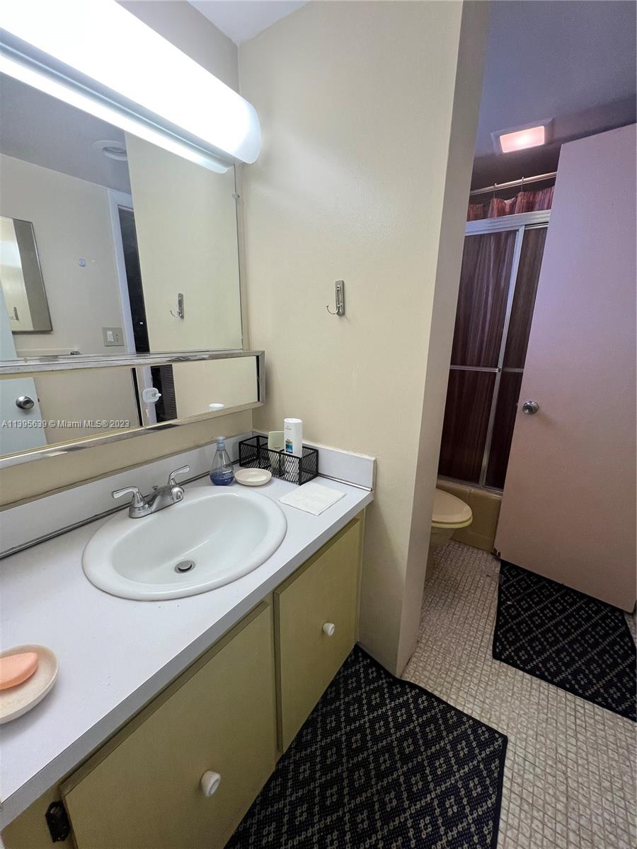 EDEN ISLES CONDO NO 7 - Residential