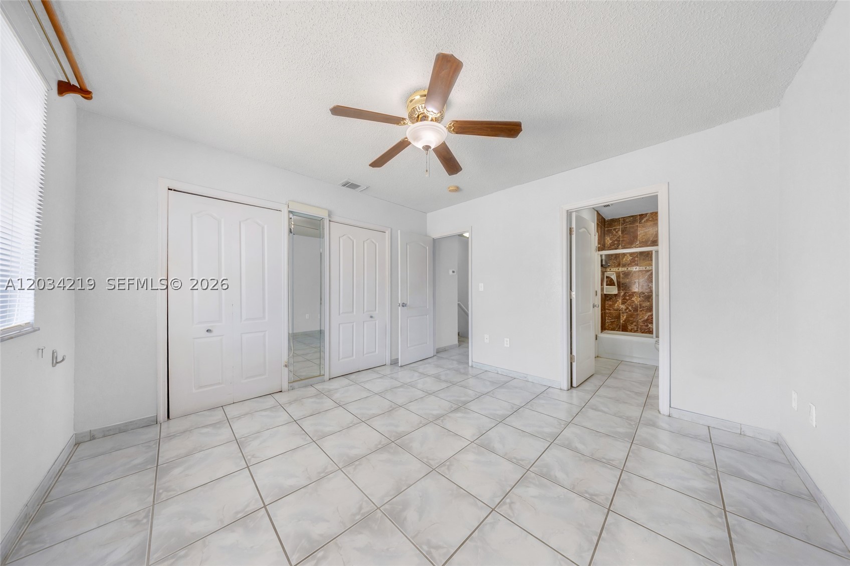 COLONIAL TOWNHOMES CONDO - Residential