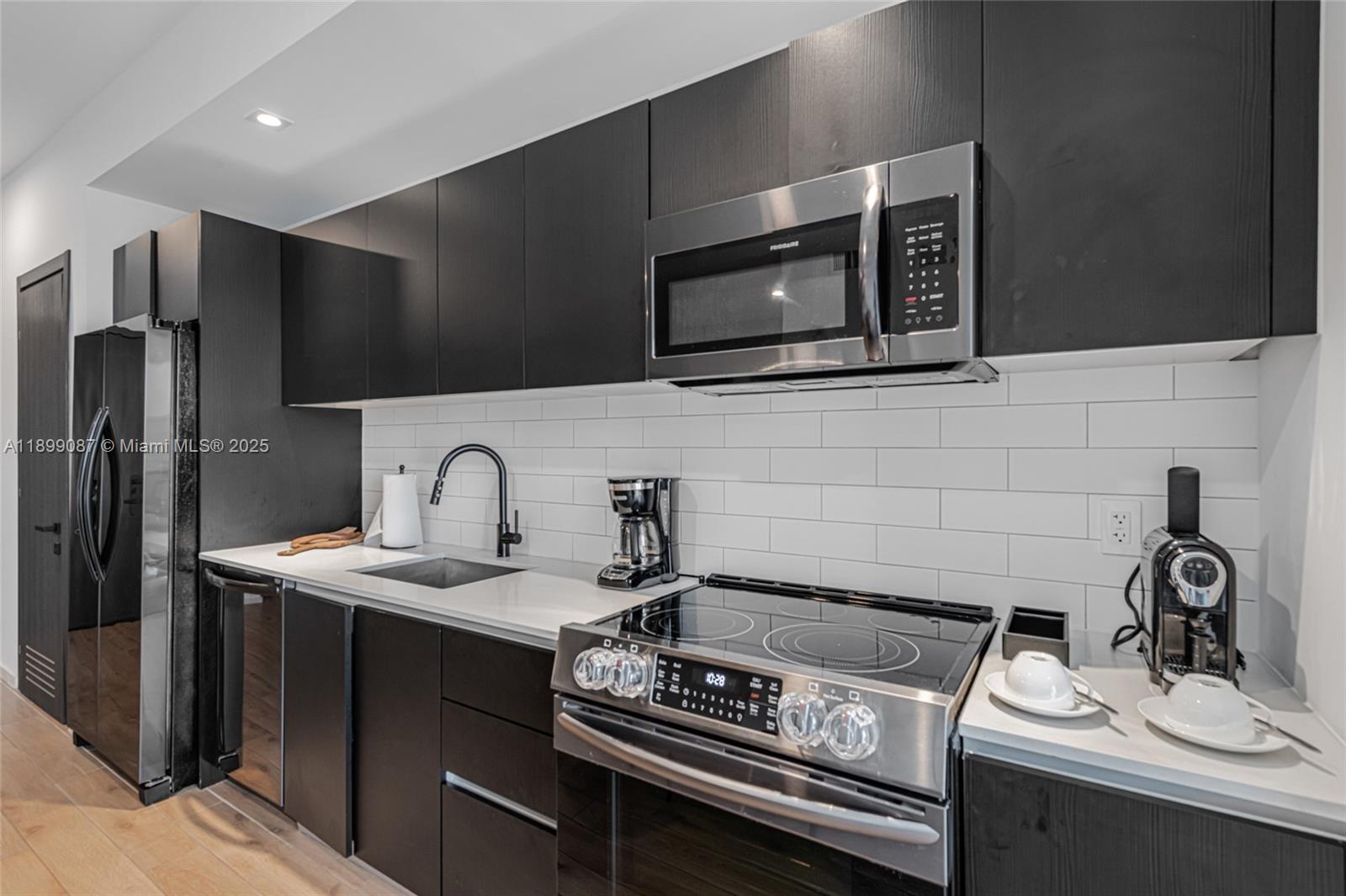 The Elser Residences - Residential