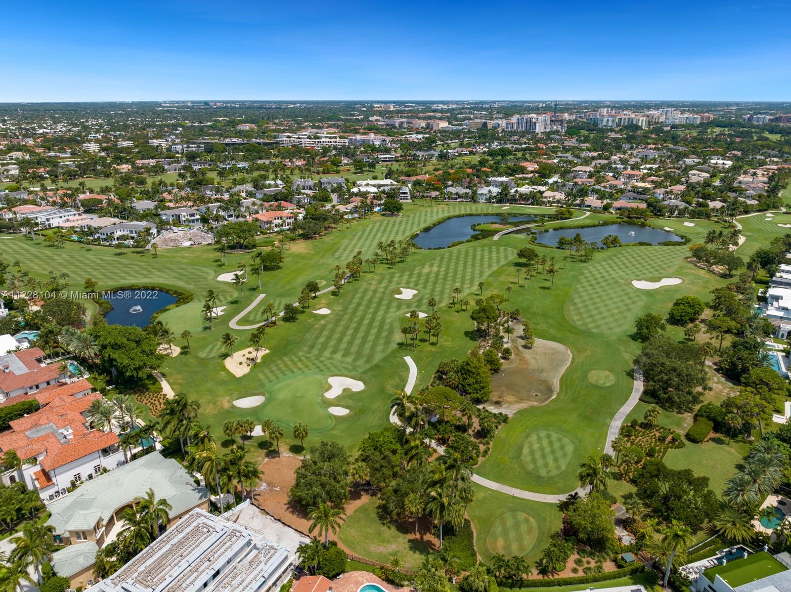 ROYAL PALM YACHT & COUNTR - Land