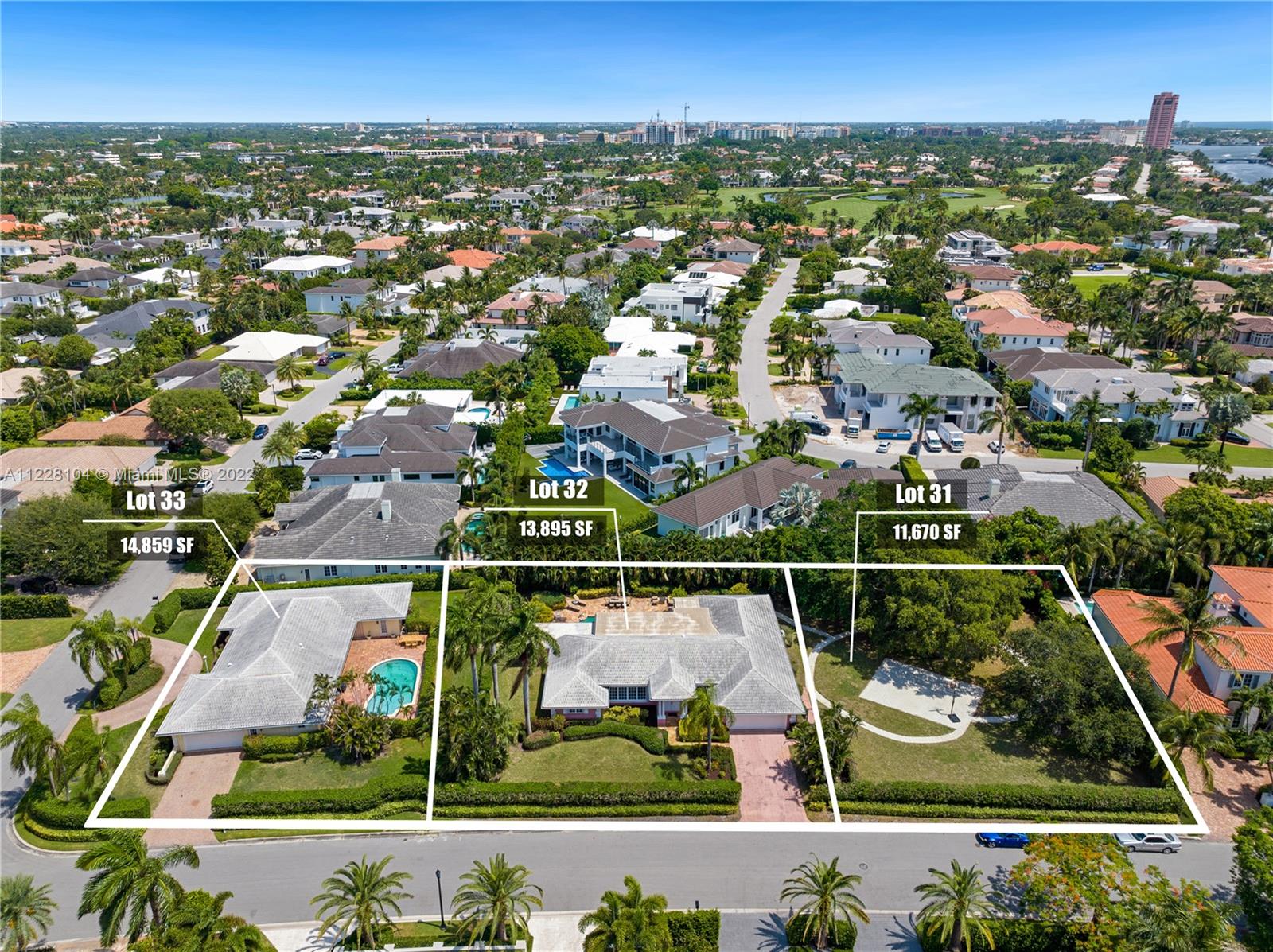 ROYAL PALM YACHT & COUNTR - Land