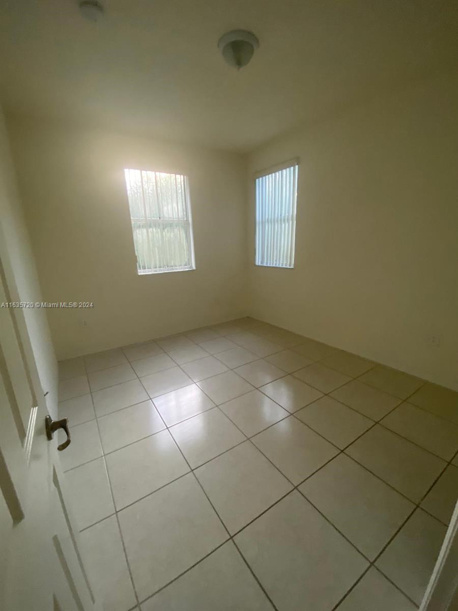 KENDALLAND - Residential Lease