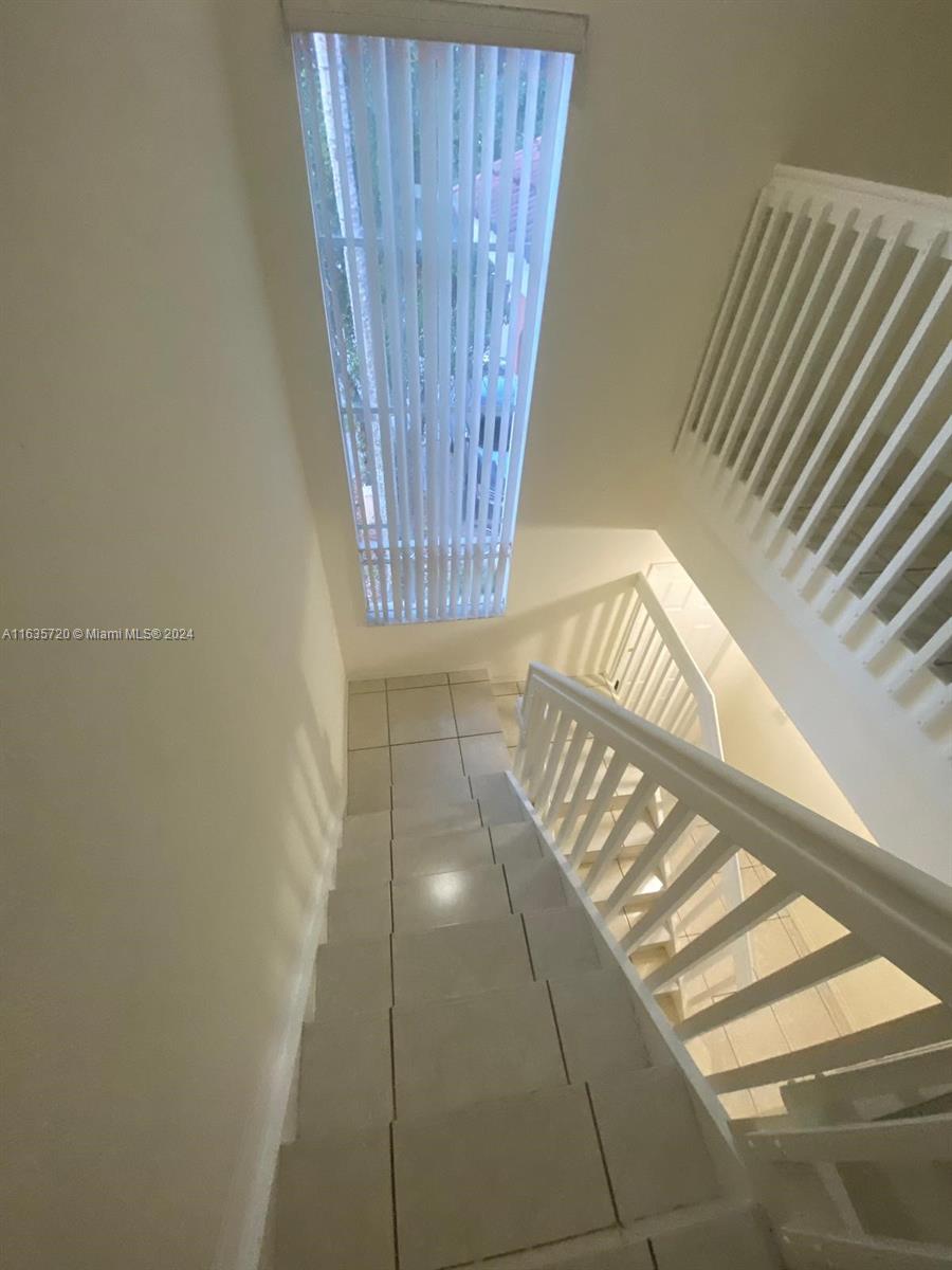 KENDALLAND - Residential Lease