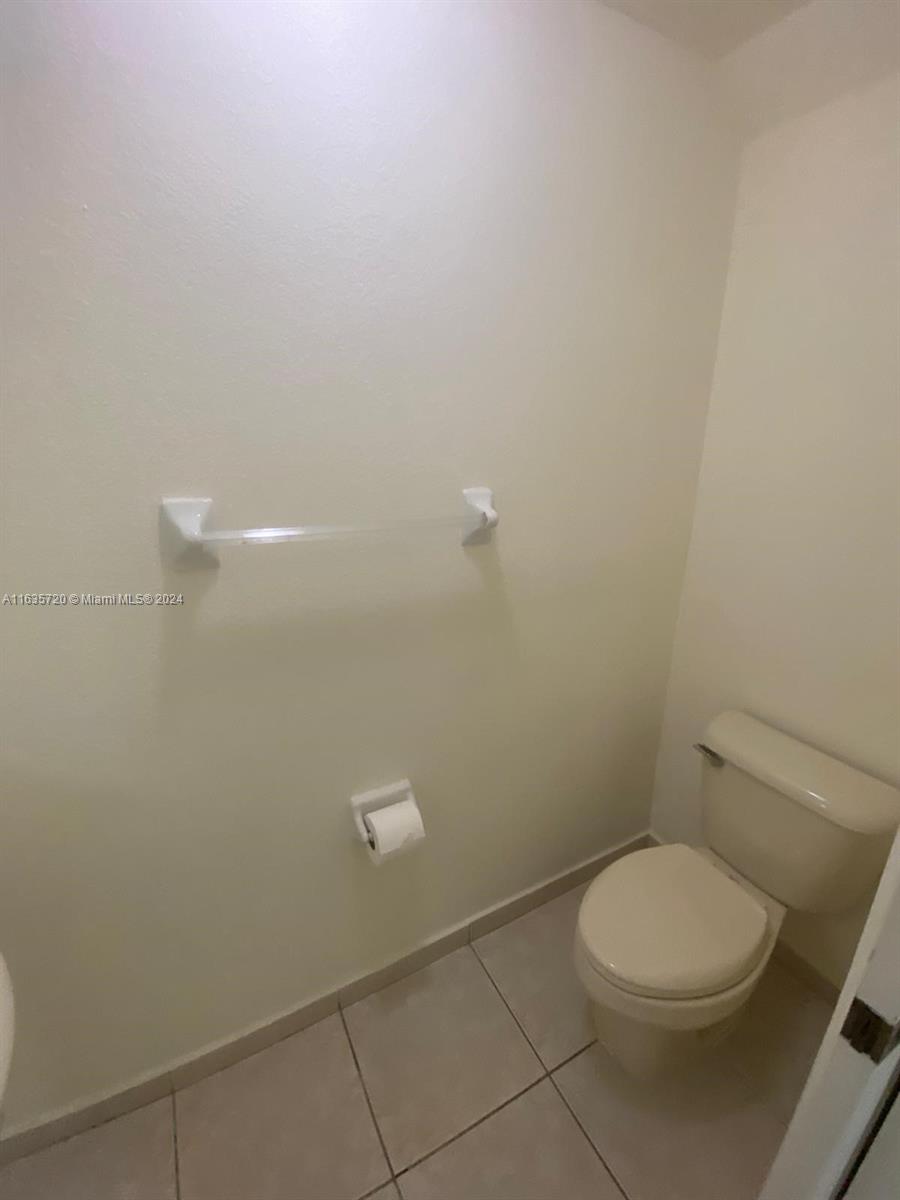 KENDALLAND - Residential Lease