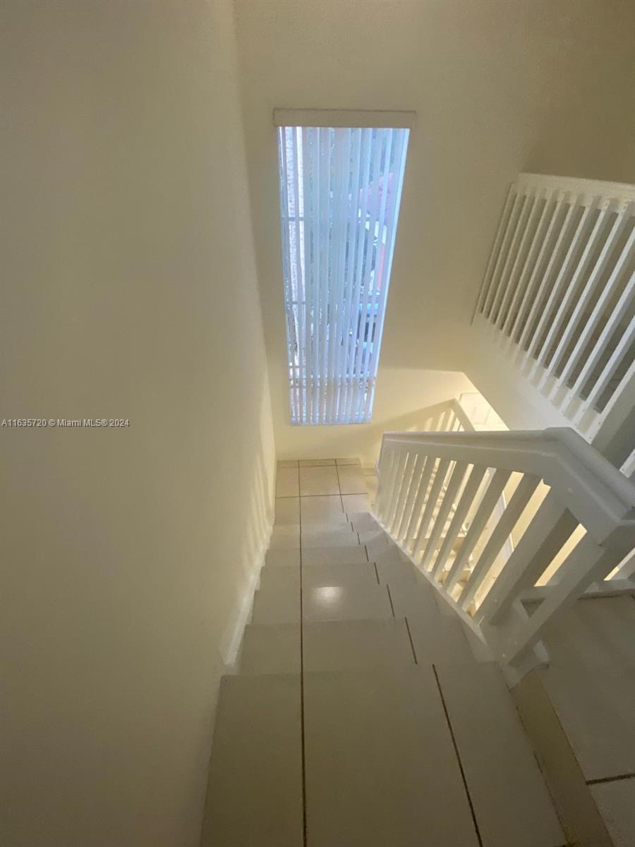 KENDALLAND - Residential Lease