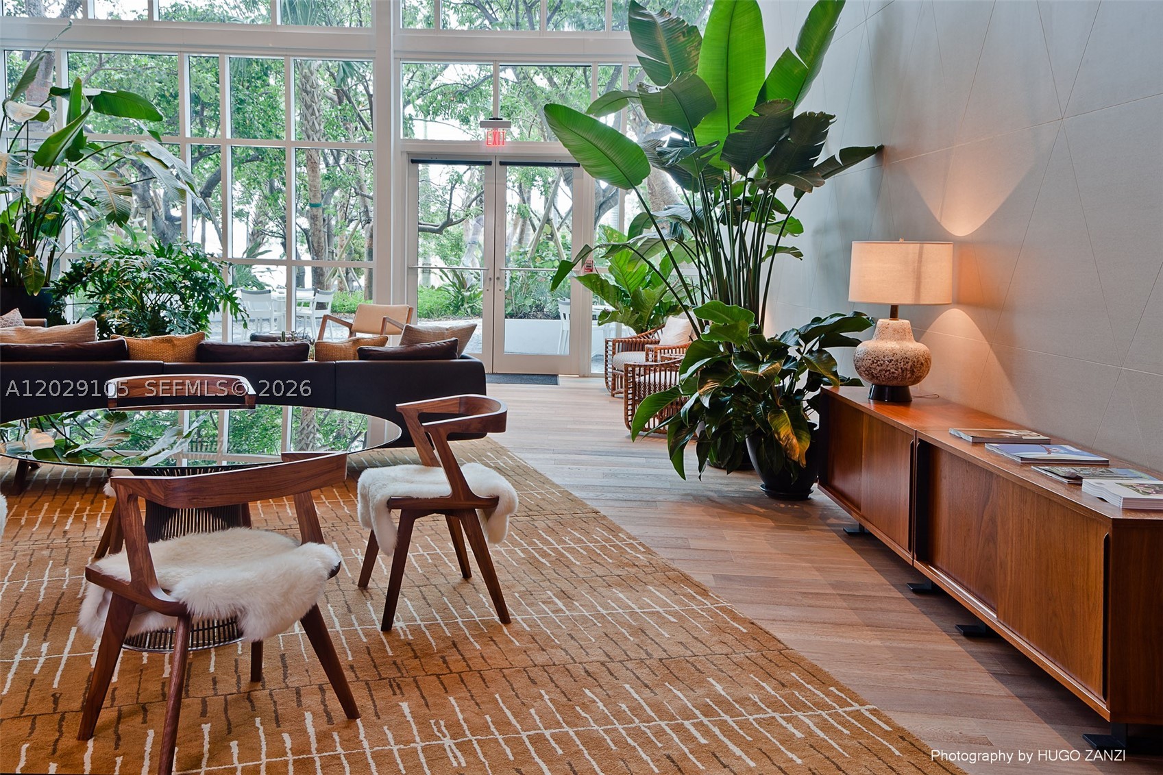 PARAMOUNT BAY CONDO - Residential