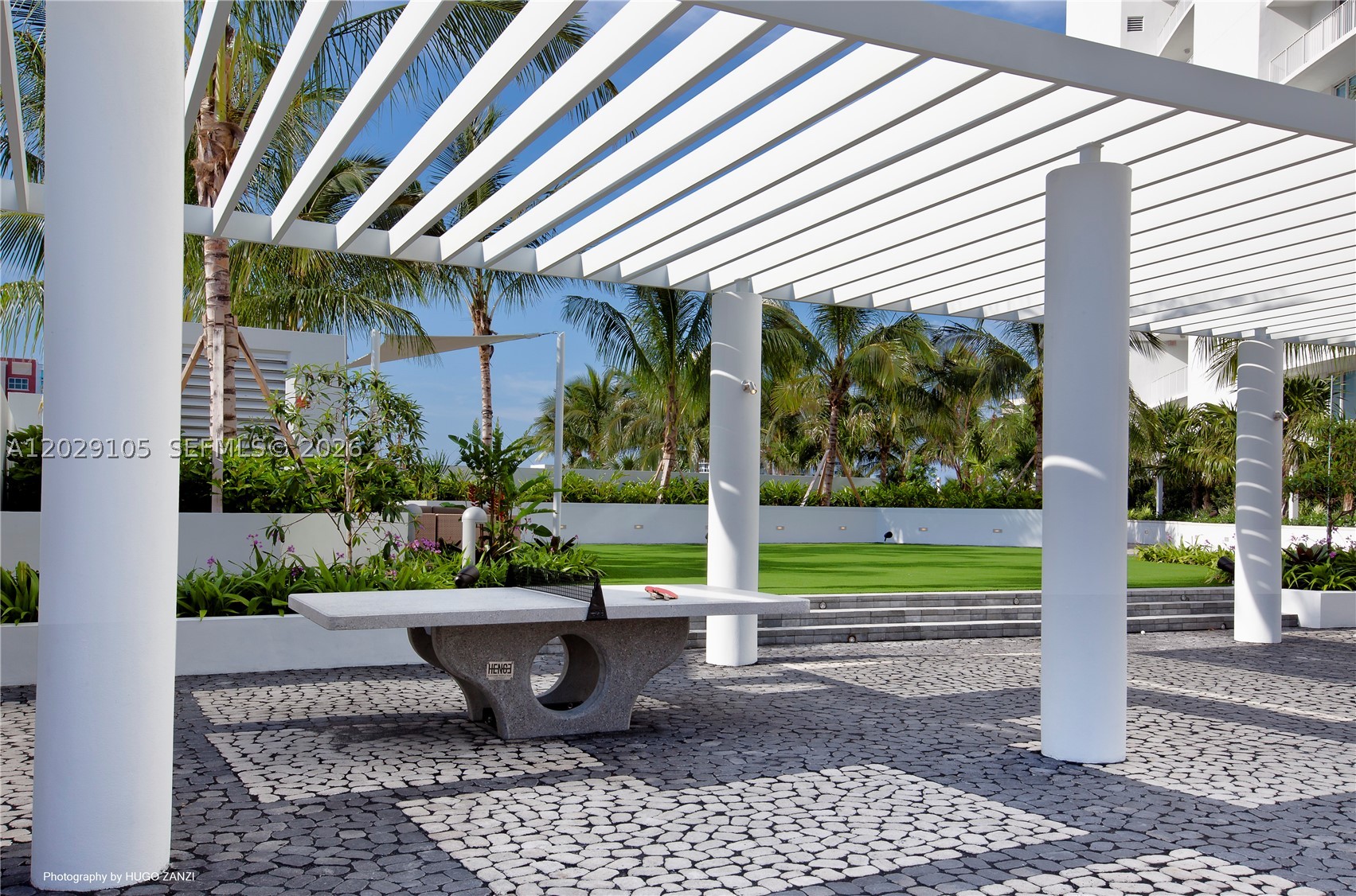 PARAMOUNT BAY CONDO - Residential