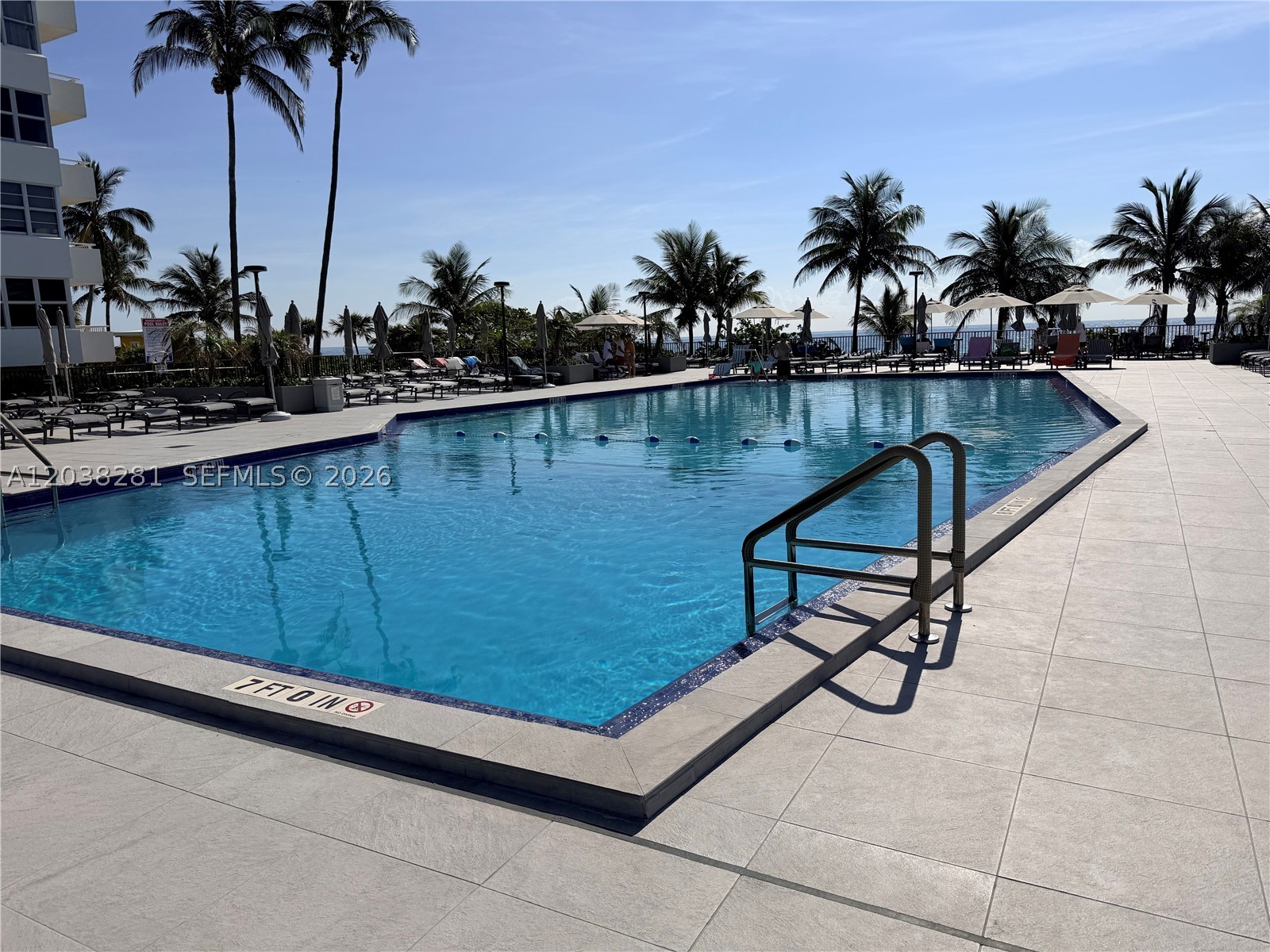 HEMISPHERES CONDO - Residential Lease