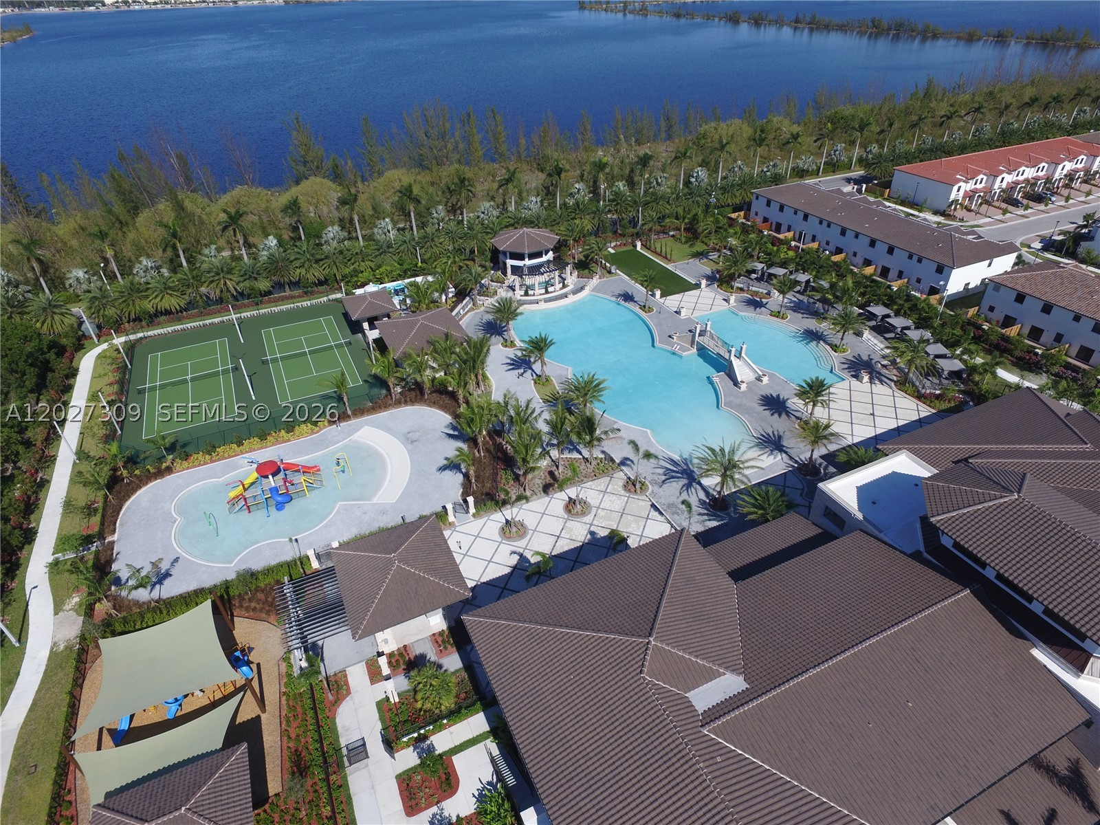 ST MAARTEN AT GRAND BAY CO - Residential Lease