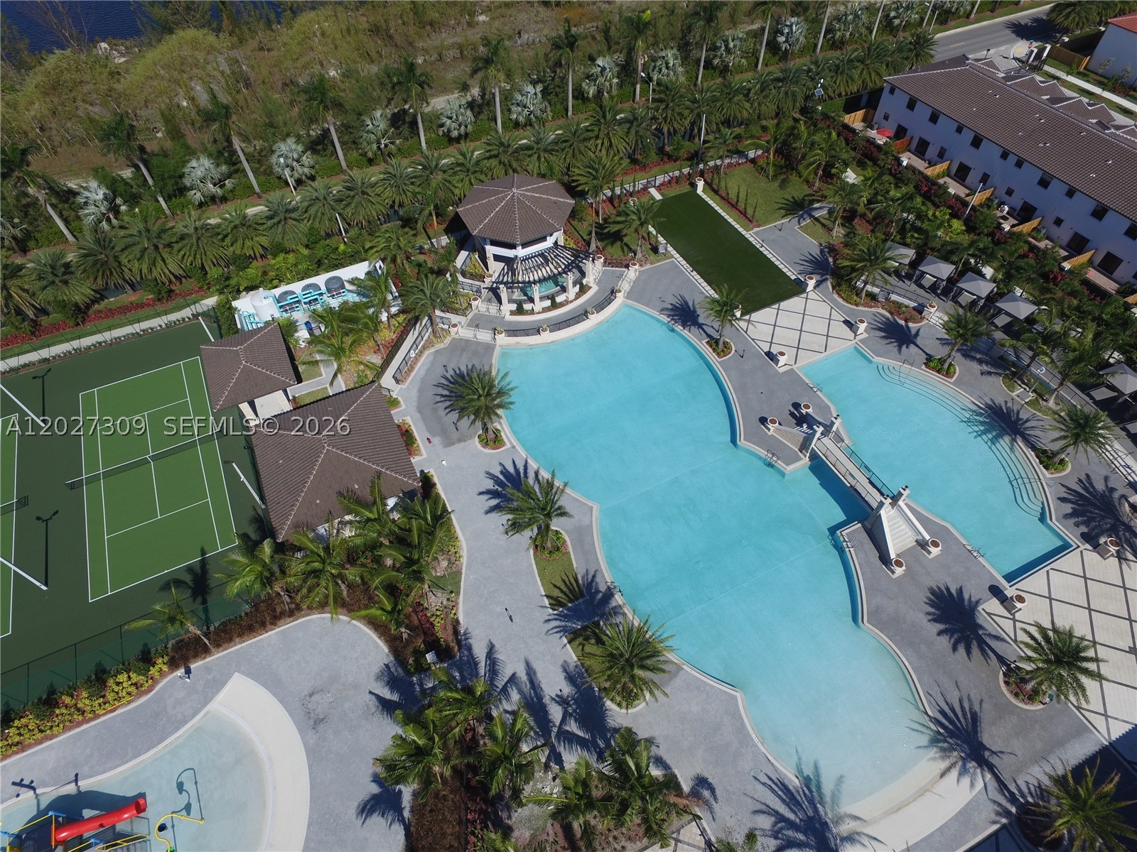 ST MAARTEN AT GRAND BAY CO - Residential Lease