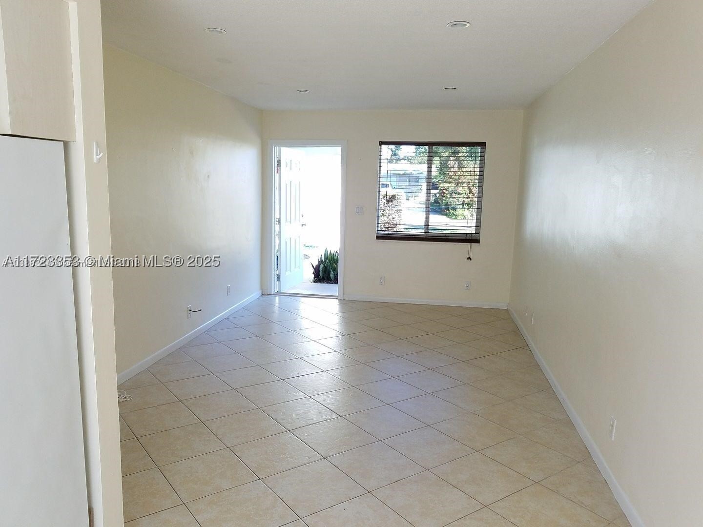 FLORENCE VILLAS - Residential Income
