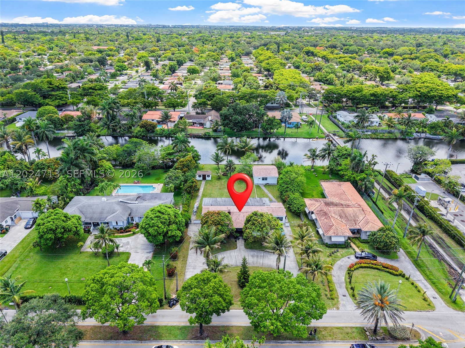 GRIFFING BISCAYNE PK EST - Residential
