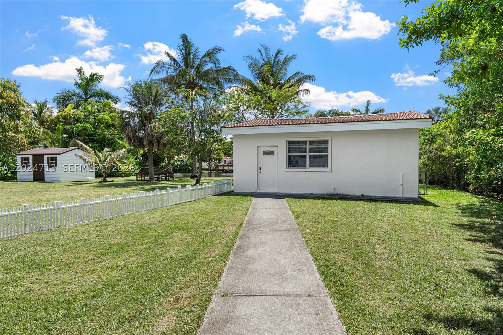 GRIFFING BISCAYNE PK EST - Residential