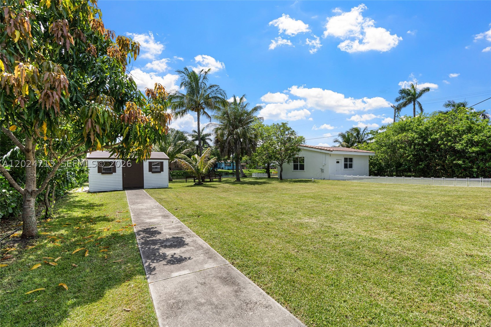 GRIFFING BISCAYNE PK EST - Residential