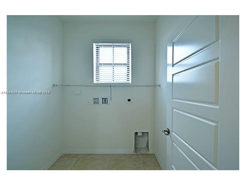 Aventura Isles - Residential Lease