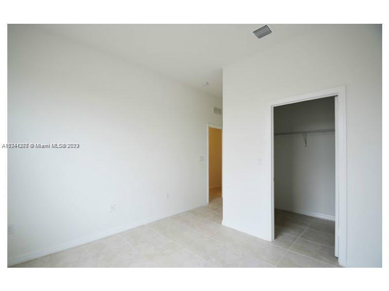Aventura Isles - Residential Lease