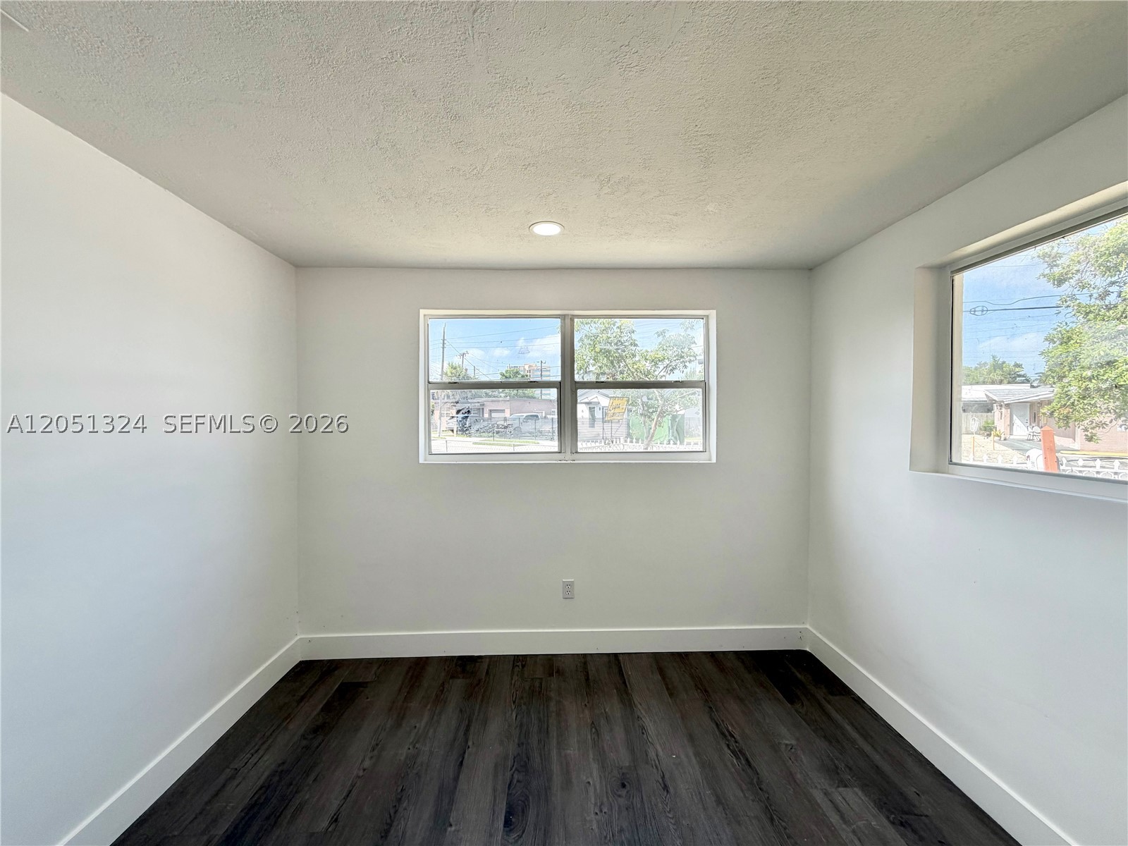 HIALEAH PK - Residential