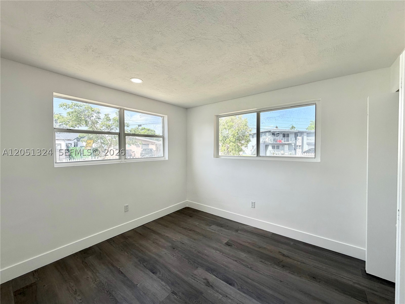 HIALEAH PK - Residential