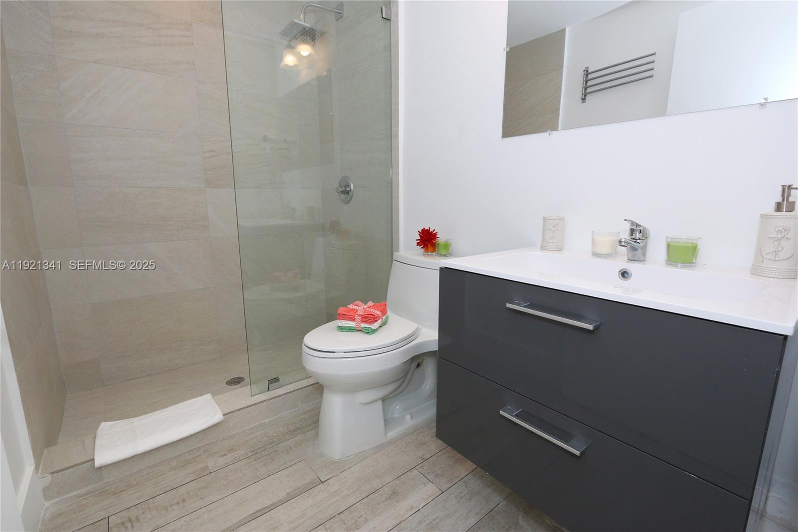 DANIELE CONDO - Residential