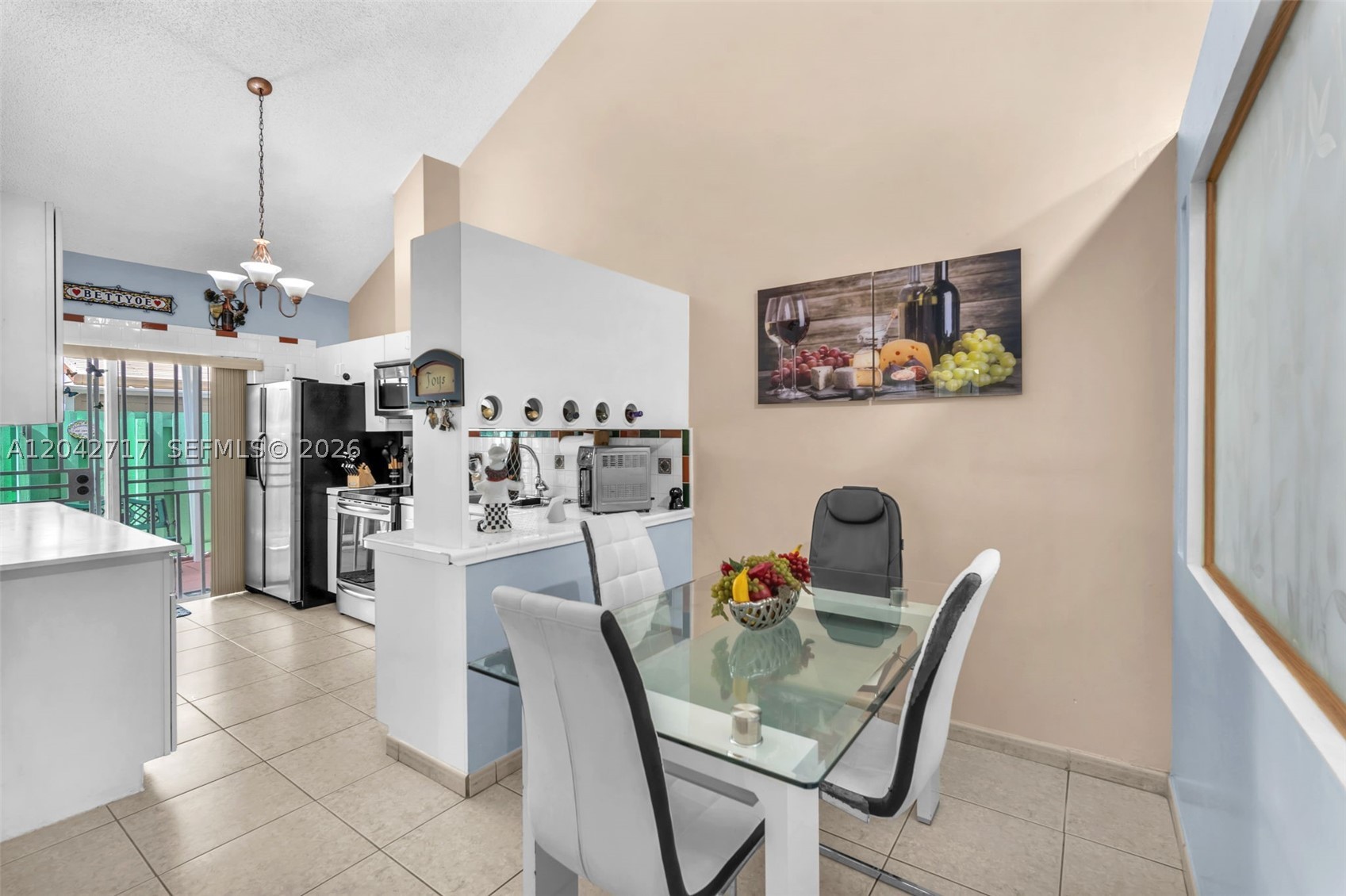 LES FONTAINES CONDO - Residential
