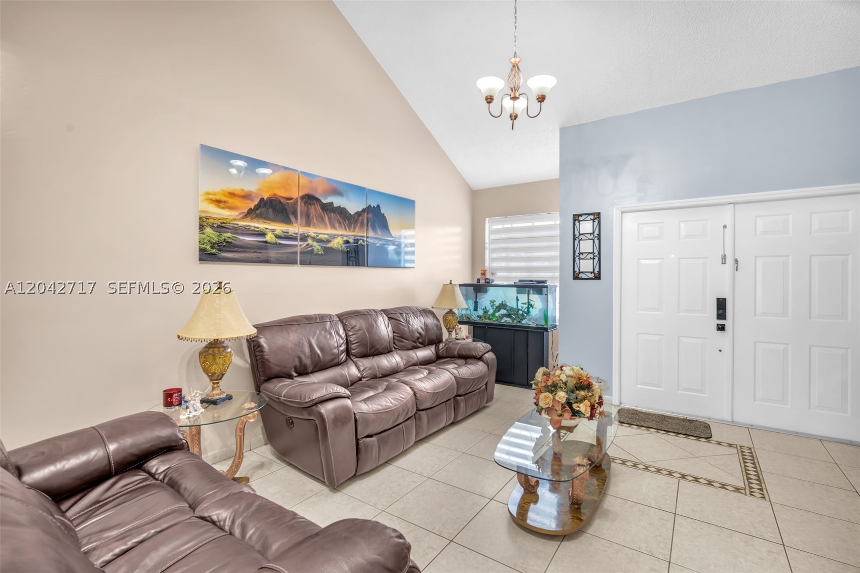 LES FONTAINES CONDO - Residential